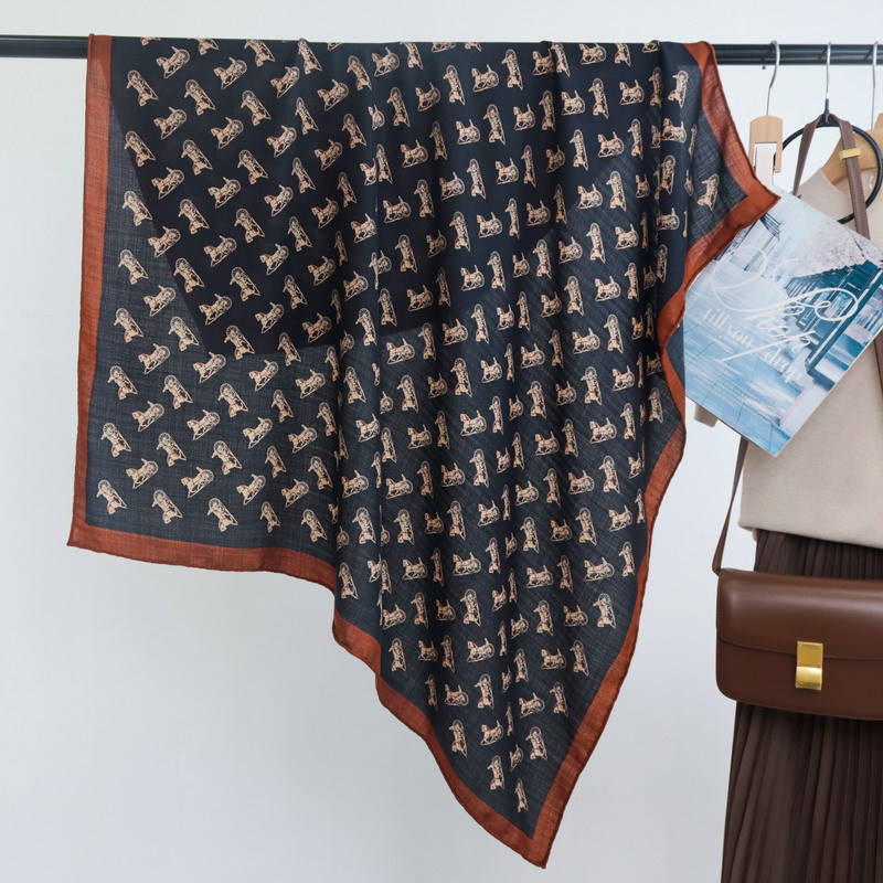 Winter Clothing Hong Kong - Syal Campuran Sutra dan Wol Mewah