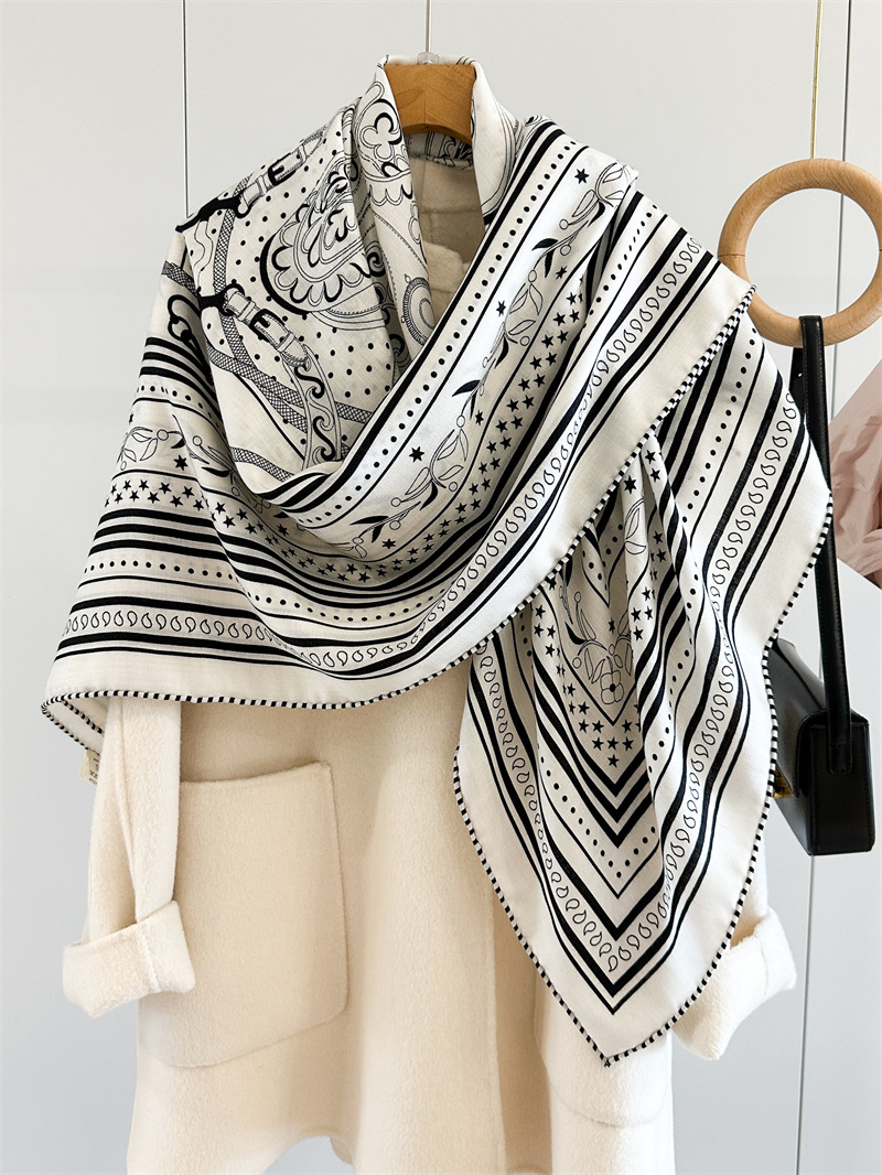 Syal Campuran Sutra dan Wol 13 - Winter Clothing Hong Kong ulasan dan harga